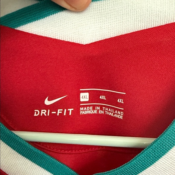 Nike Liverpool FC Red and White Jersey - Picture 2 of 4